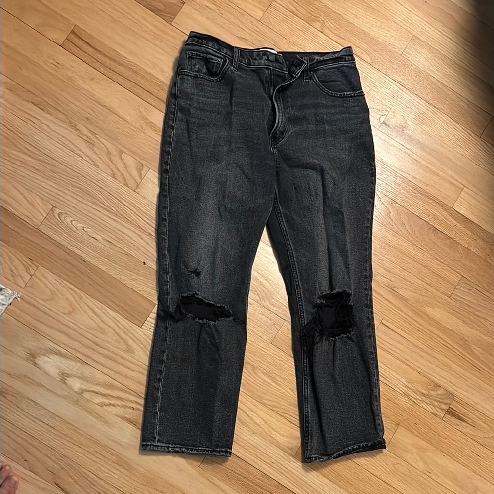 Abercrombie & Fitch Black Ankle Cropped Jeans